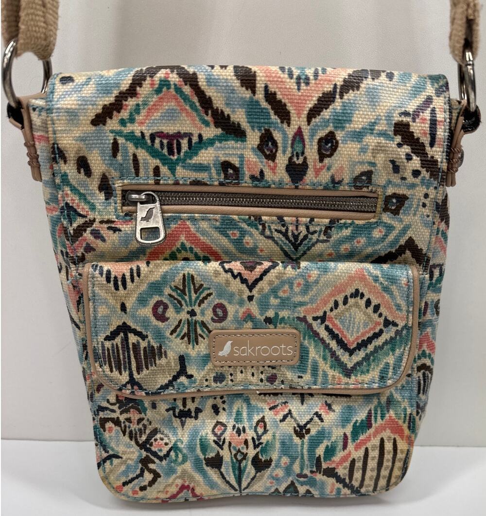 sakroots Artists Circle Basic Small Flap Messenger Bag